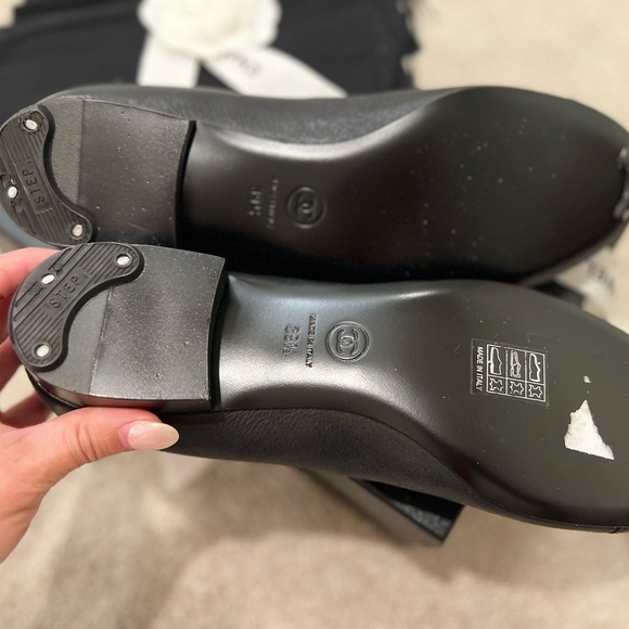 Chanel Flats BNIB - Picture 5 of 7